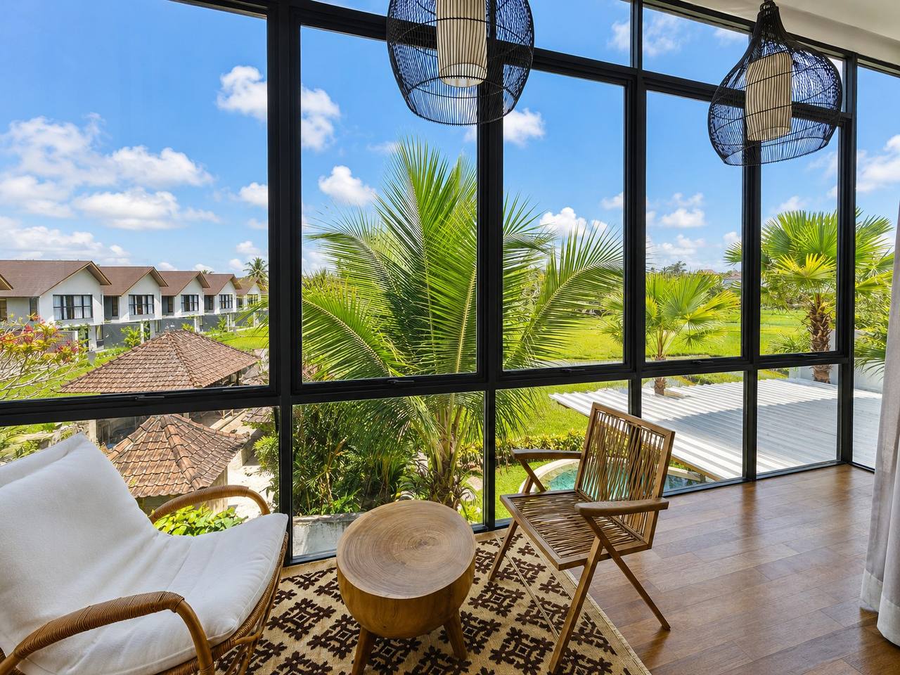Modern 4-Bedroom Villa Near PARQ photo 4 of 7