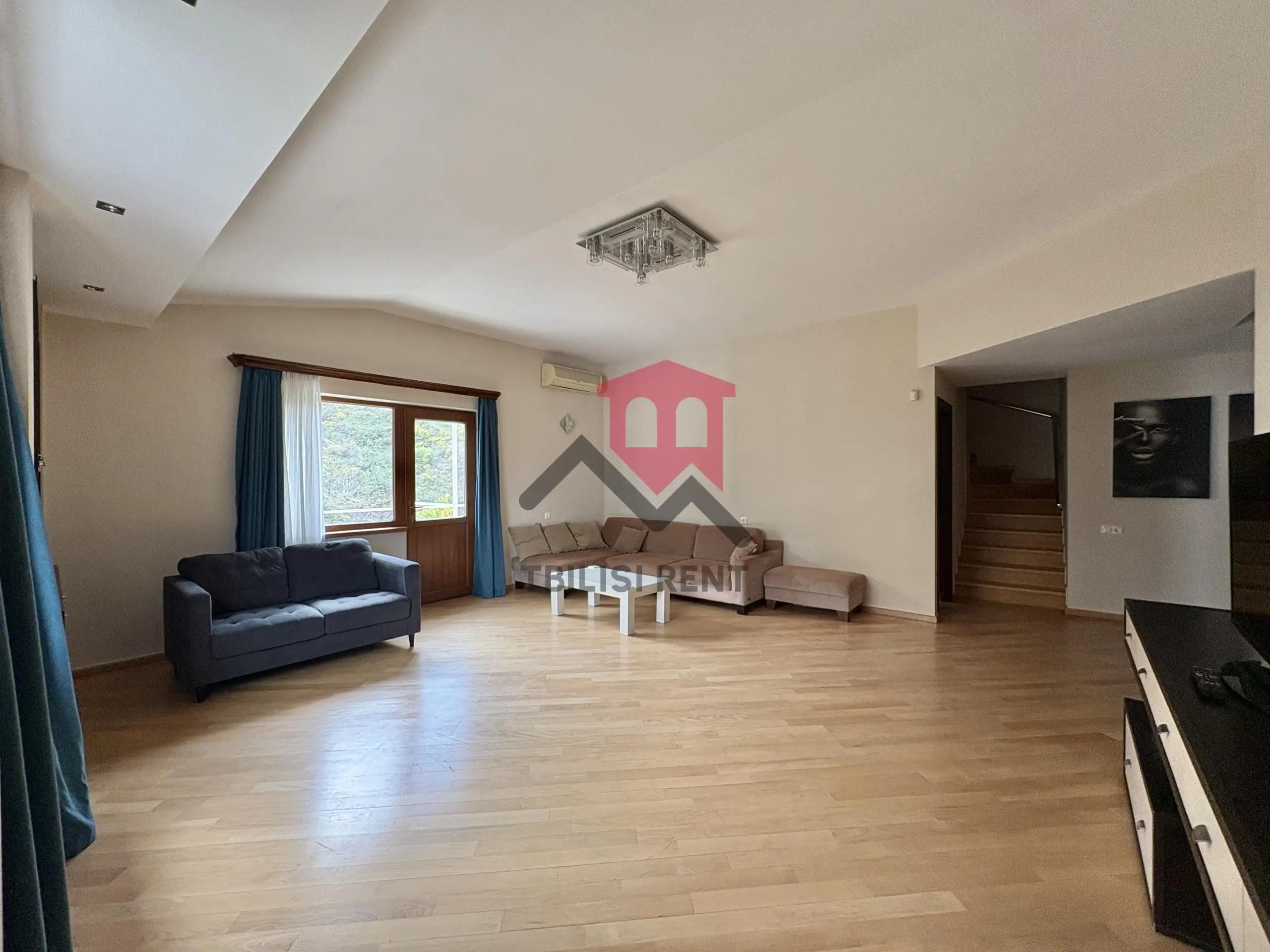 Two-Storey Apartment in Vake photo 3 of 8