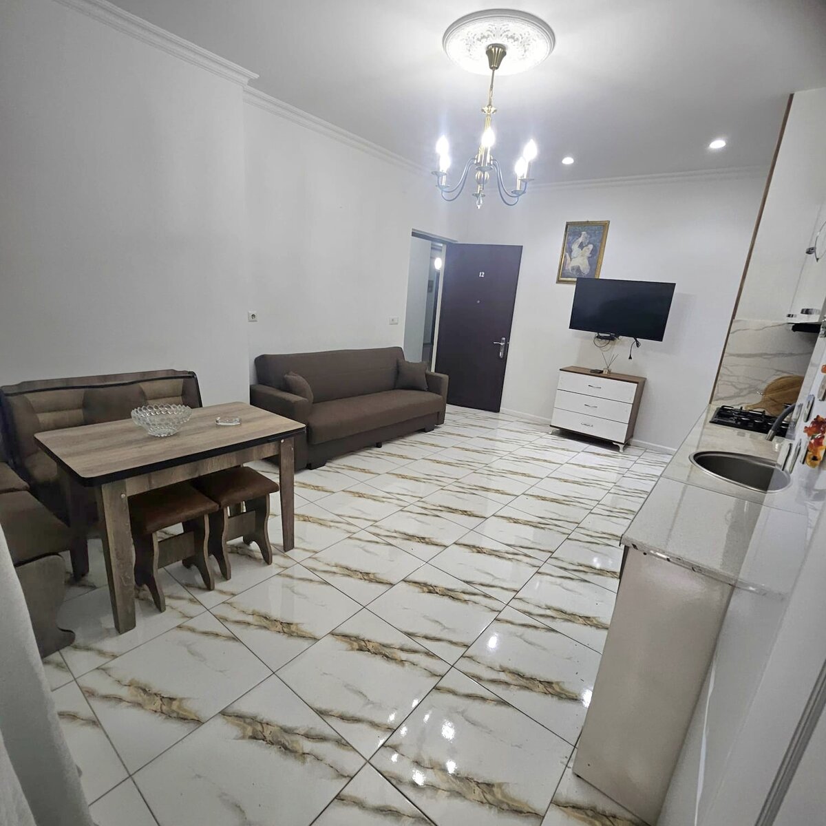 Two-Bedroom Apartment by the Sea photo 2 of 8