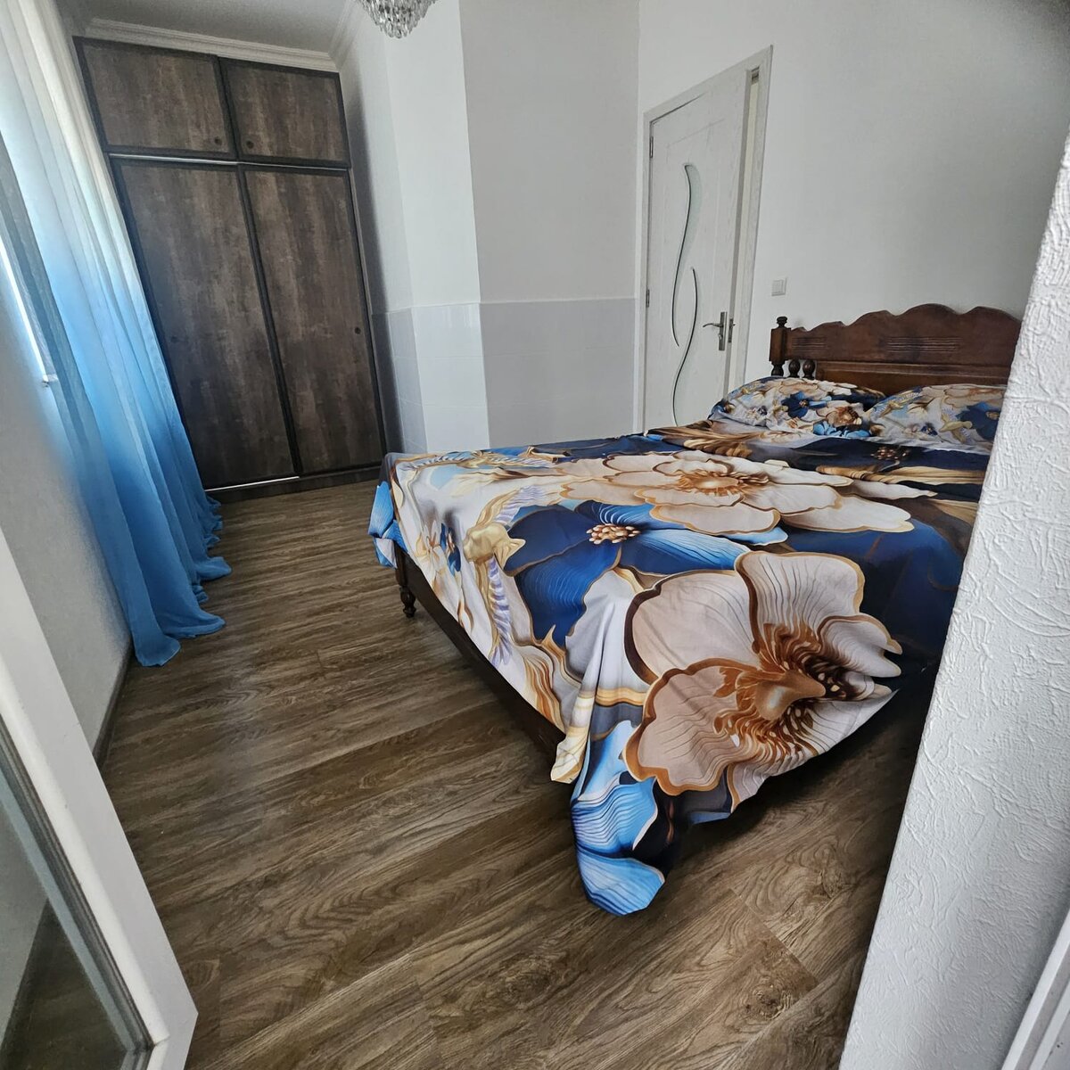 Two-Bedroom Apartment by the Sea photo 4 of 8