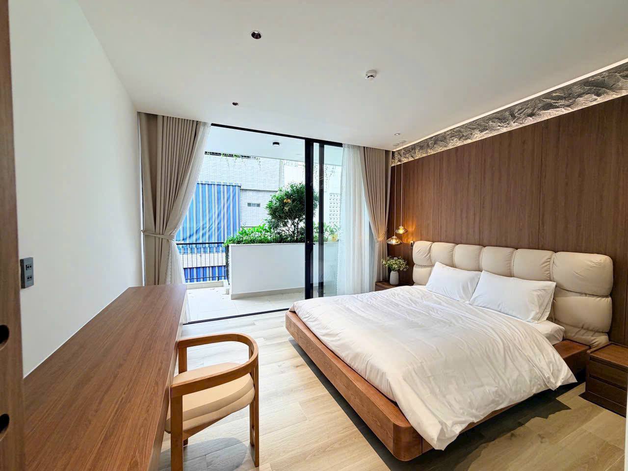 4-Bedroom House in Son Tra photo 8 of 8