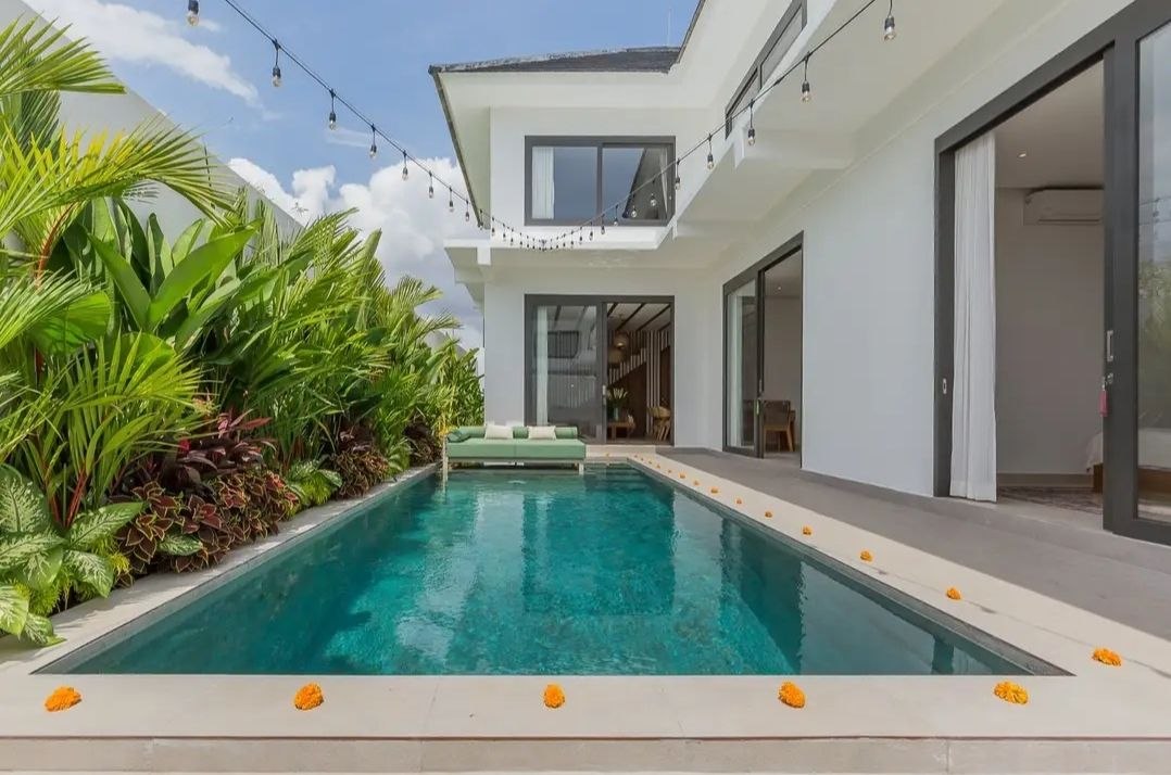 3-Bedroom Villa in Kerobokan photo 1 of 8