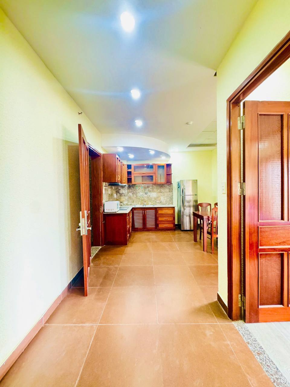 2-Bedroom Apartment in My An photo 3 of 8