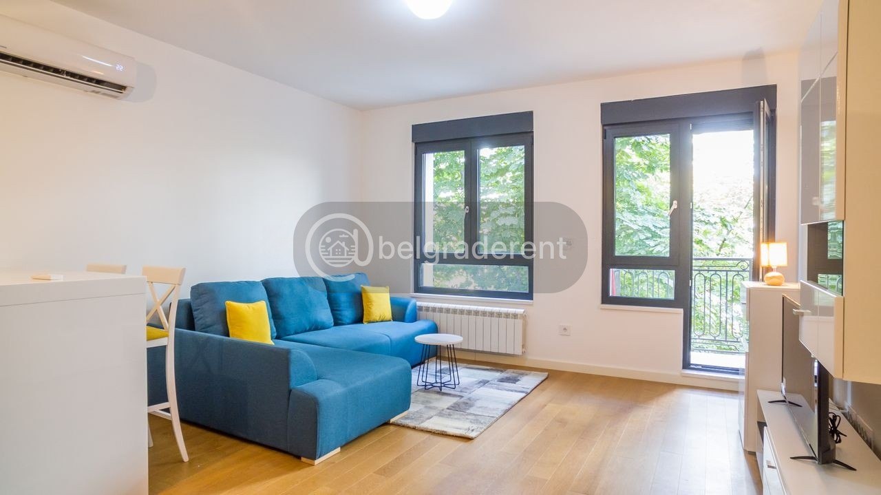 One-Bedroom Apartment in Stari Grad photo 1 of 7