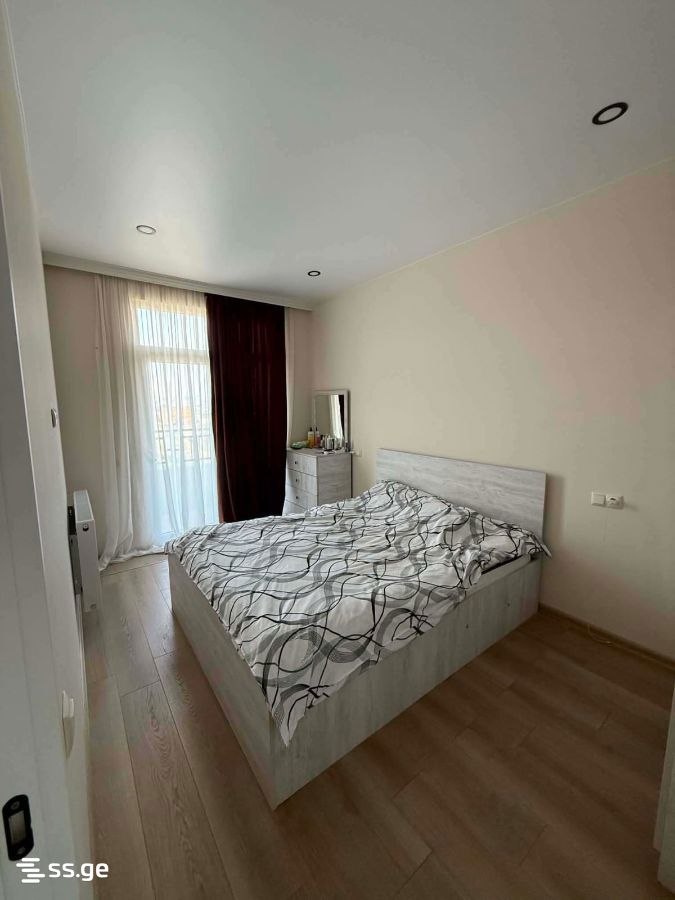 Furnished 1-Bedroom Apartment in Batumi photo 4 of 8