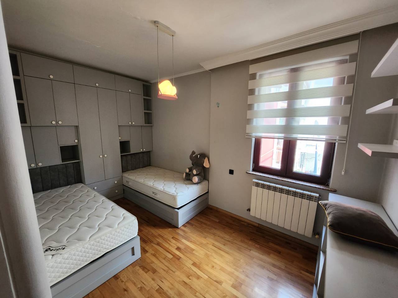 3-Bedroom Apartment in Old Batumi photo 3 of 8
