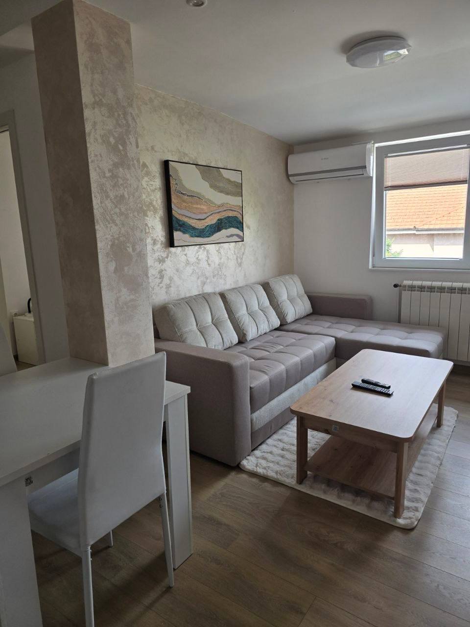 1-Bedroom Apartment for Rent photo 1 of 5