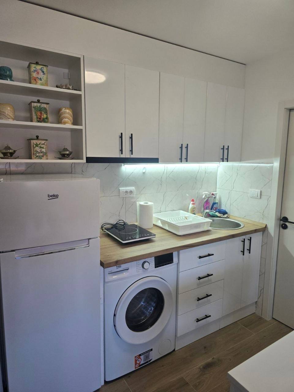1-Bedroom Apartment for Rent photo 3 of 5
