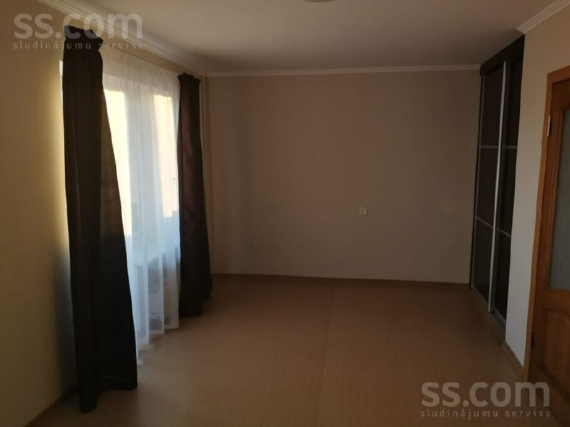One-Room Apartment in Plavnieki photo 1 of 8