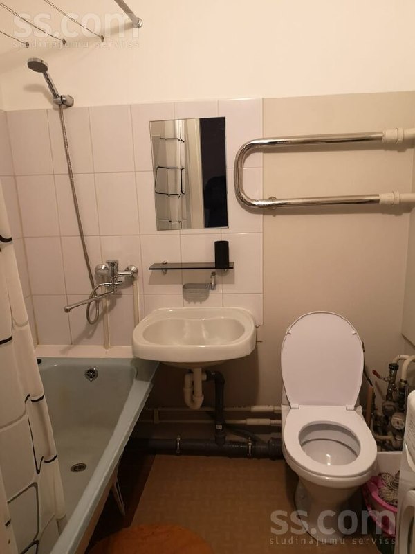 One-Room Apartment in Plavnieki photo 7 of 8