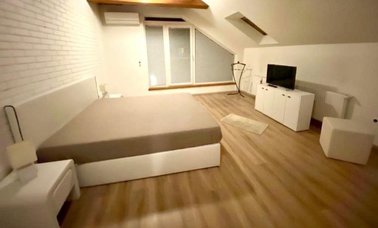 3-Room Apartment in Bratislava Old Town photo 5 of 5