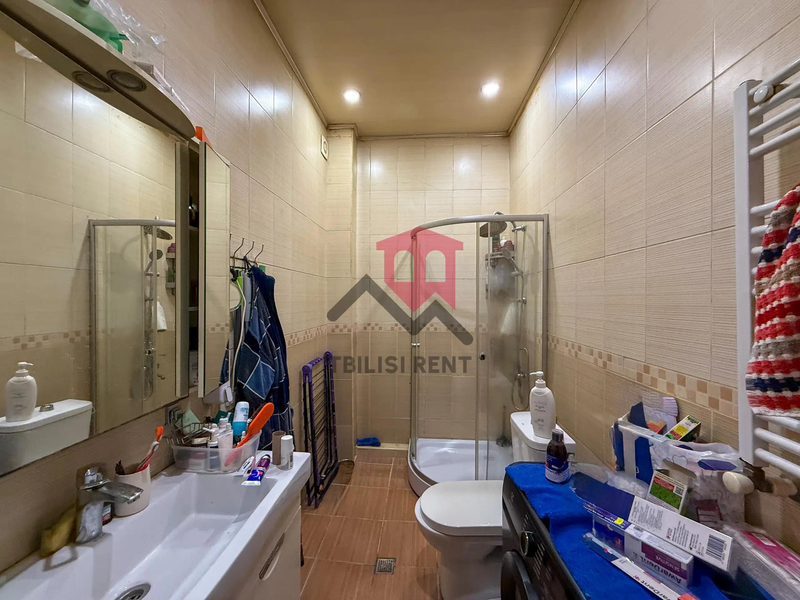 1-Bedroom Apartment in Saburtalo photo 7 of 8