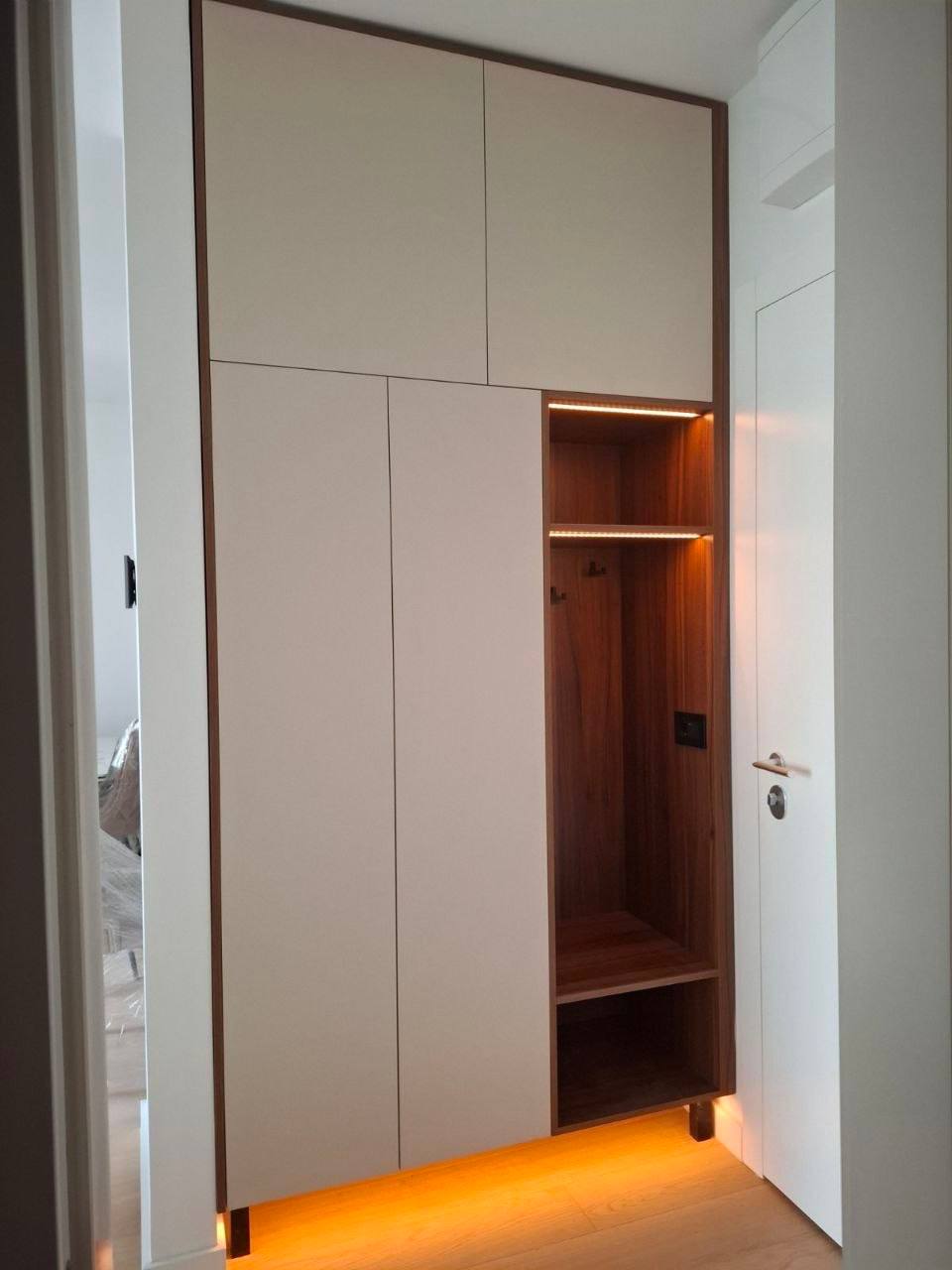 Двухкомнатная квартира в Новом Белграде photo 1 of 8