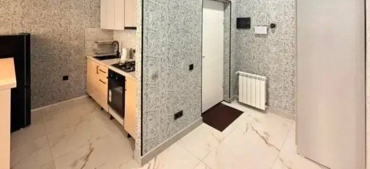Furnished 2-Bedroom Apartment in Arabkir photo 8 of 8