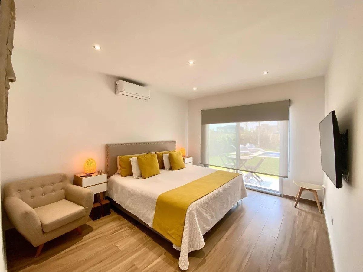 Furnished House with Pool in Escobar photo 6 of 8