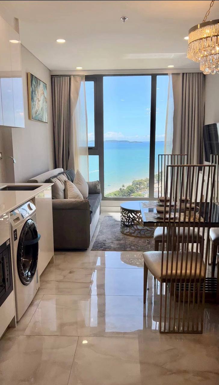 Copacabana Jomtien Beach Sea View Apartment photo 3 of 8