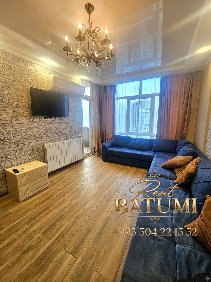 1-Bedroom Apartment on Kobaladze Street photo 1 of 6