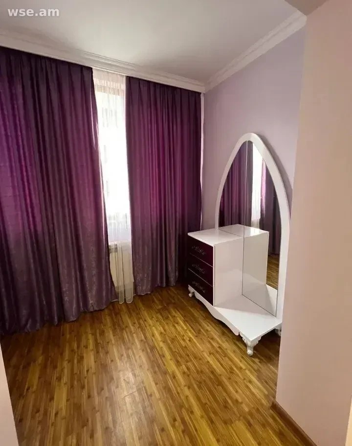 3-комнатная квартира в аренду в Давташене photo 5 of 8