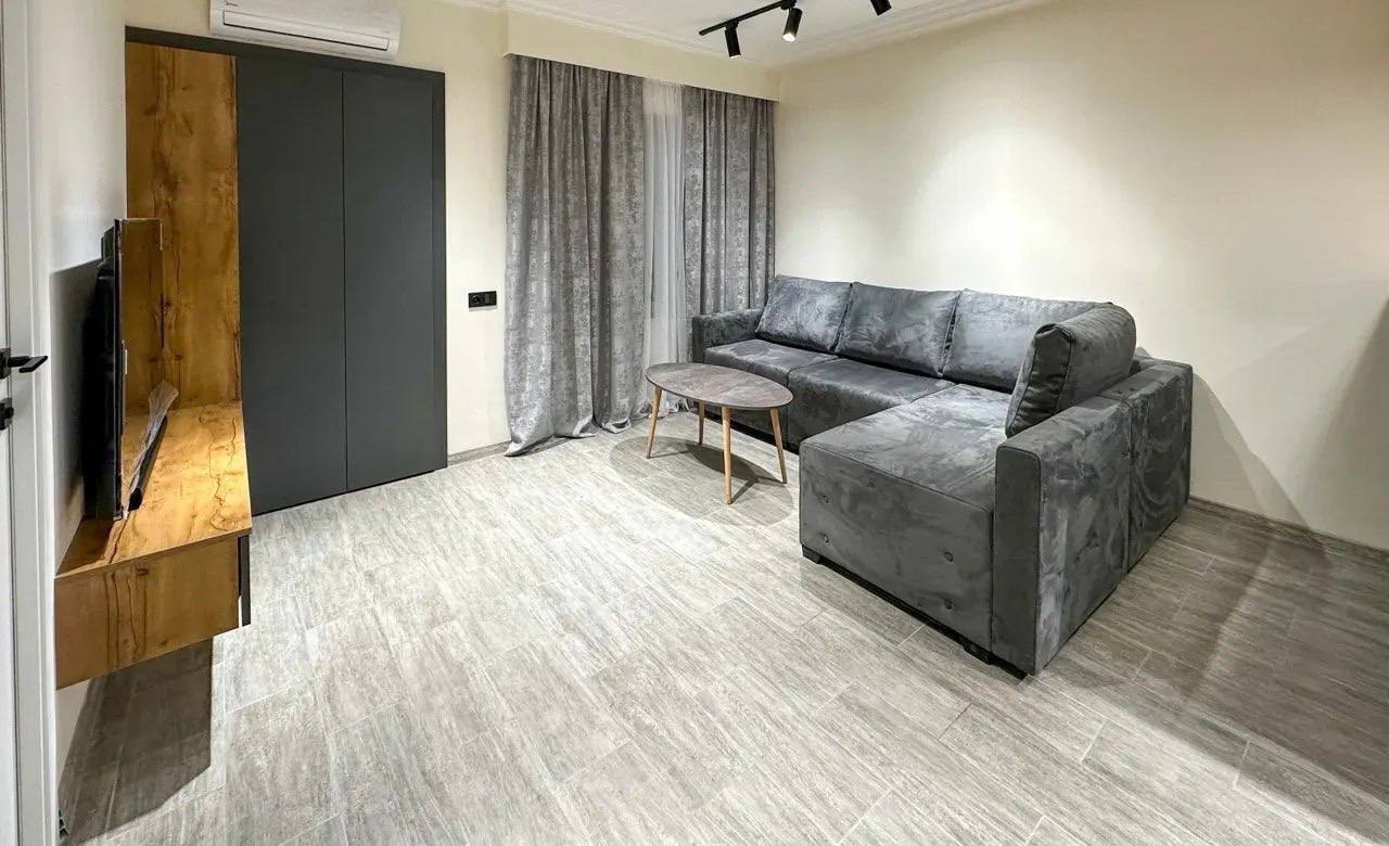 Furnished 2-Room Apartment in Kentron photo 1 of 8