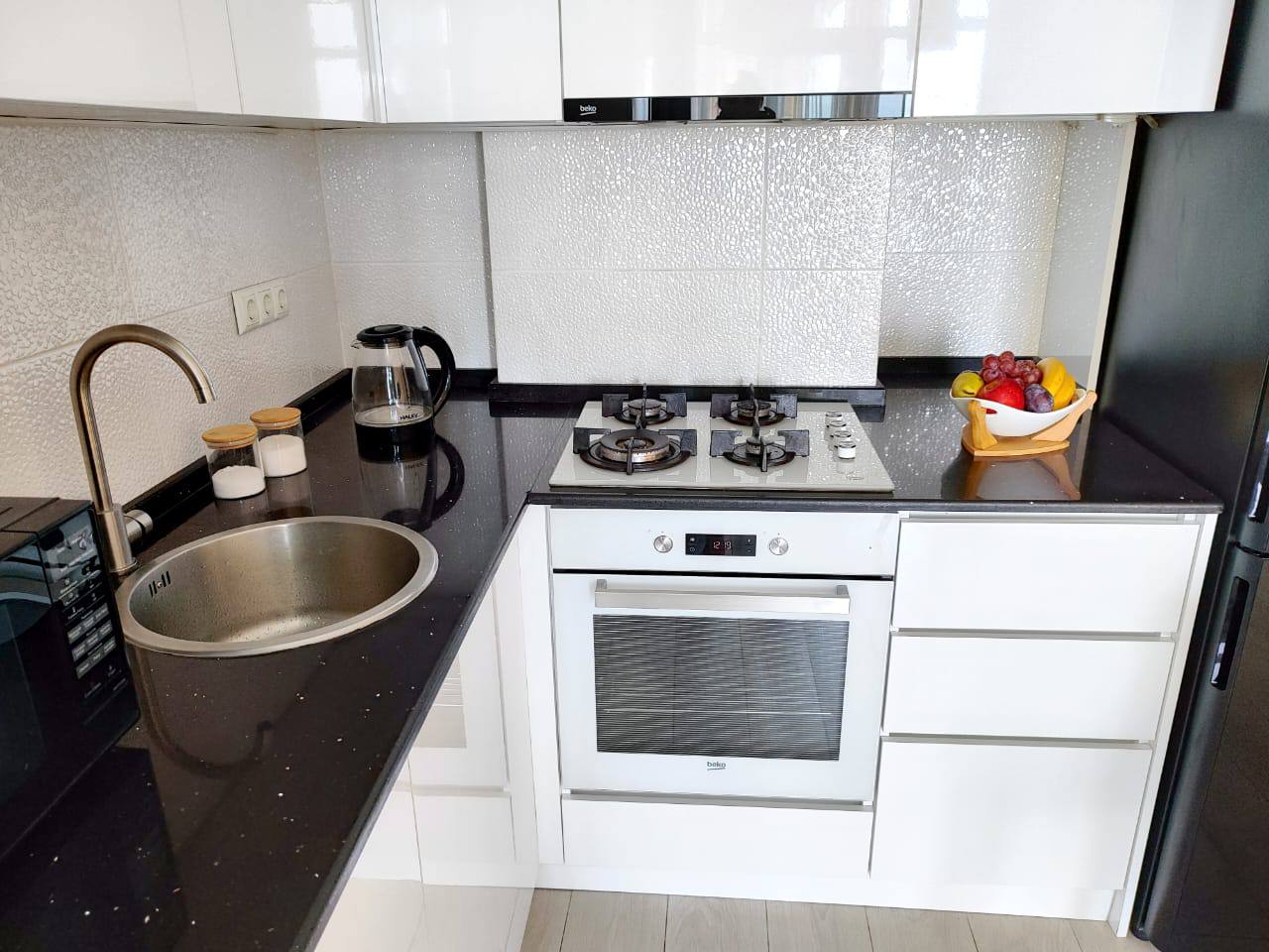 1-Bedroom Apartment for Rent in Batumi photo 3 of 8