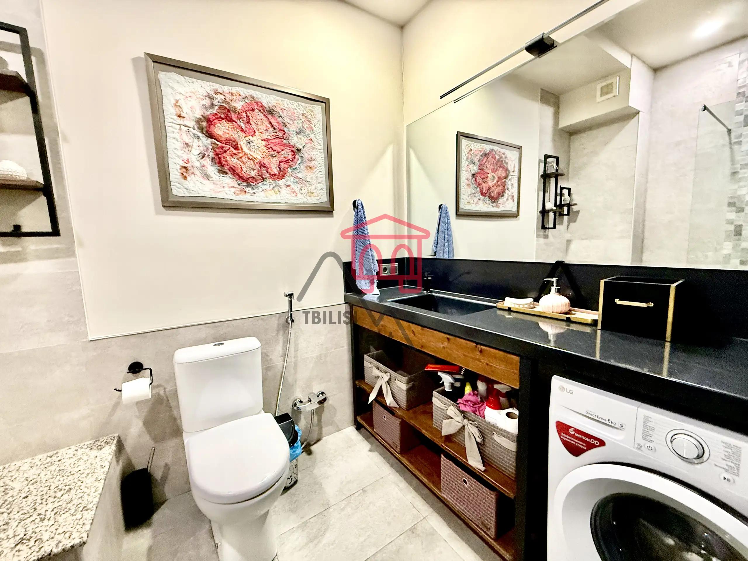 Spacious 2-Bedroom Apartment with Pool in Didi Dighomi photo 5 of 8
