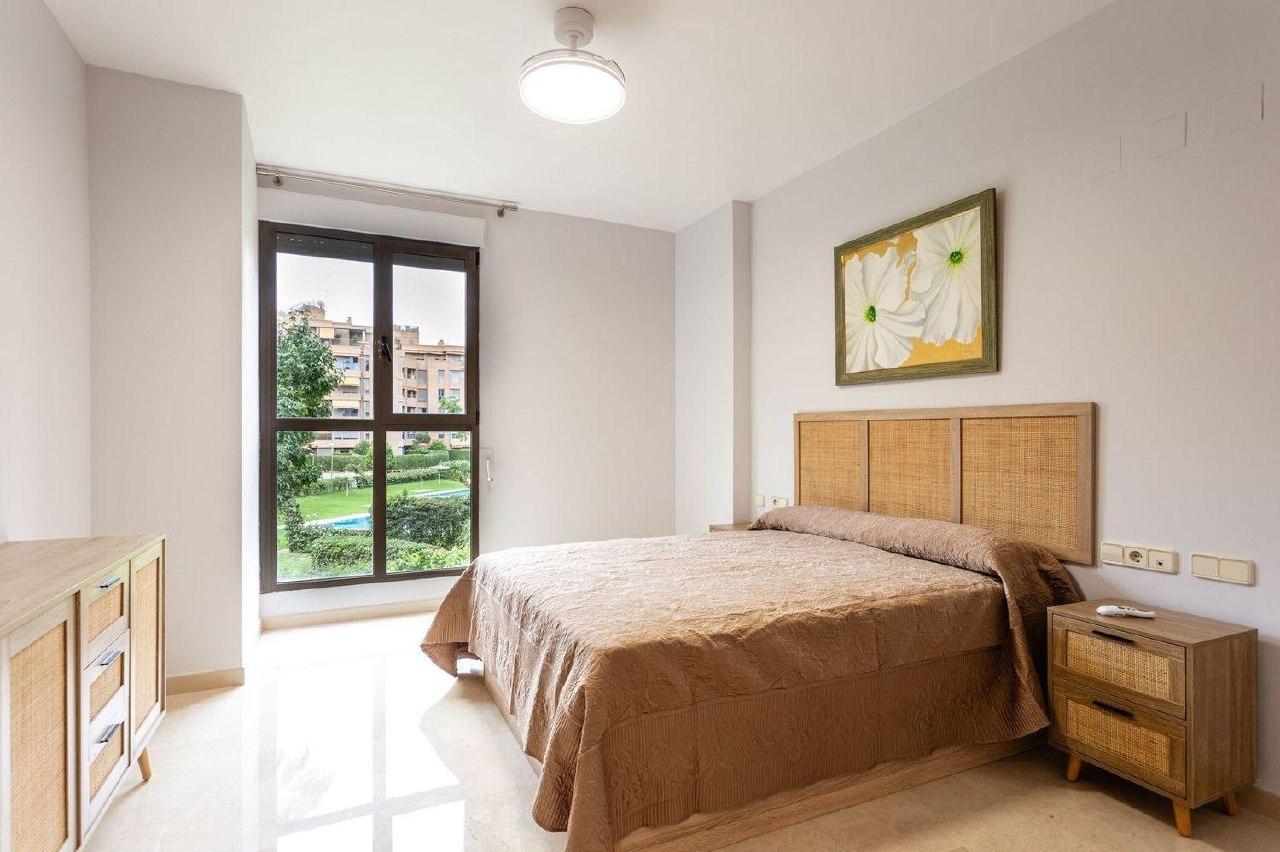 3-Bedroom Apartment for Rent in Sant Pau photo 7 of 8