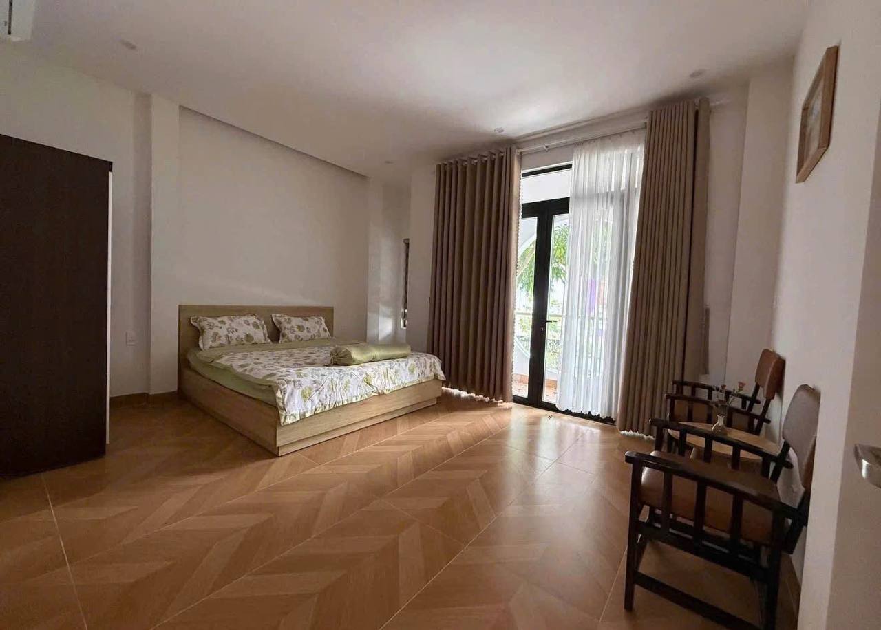 Three-Bedroom House in An Hai photo 7 of 8