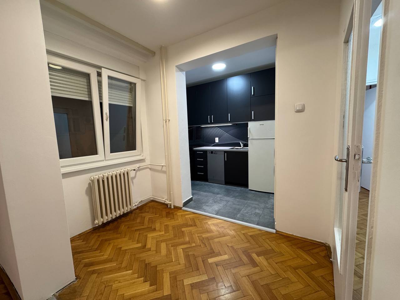 One-Bedroom Apartment with Balcony in Vračar photo 5 of 8