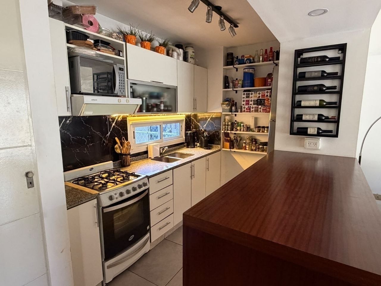 Unfurnished 3-Room Apartment in Villa Urquiza photo 8 of 8