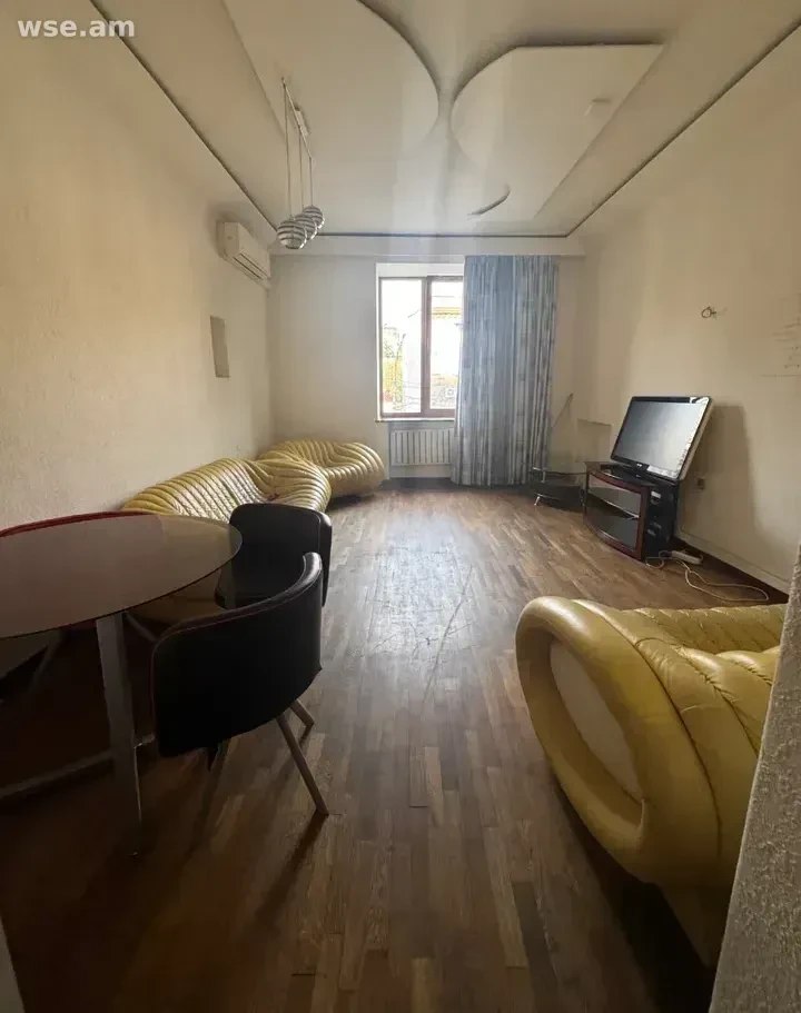 One-Bedroom Apartment for Rent in Kentron photo 1 of 5