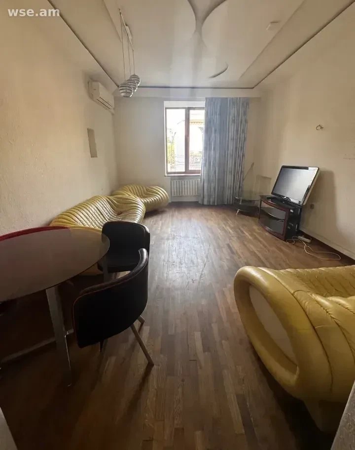 One-Bedroom Apartment for Rent in Kentron photo 2 of 5
