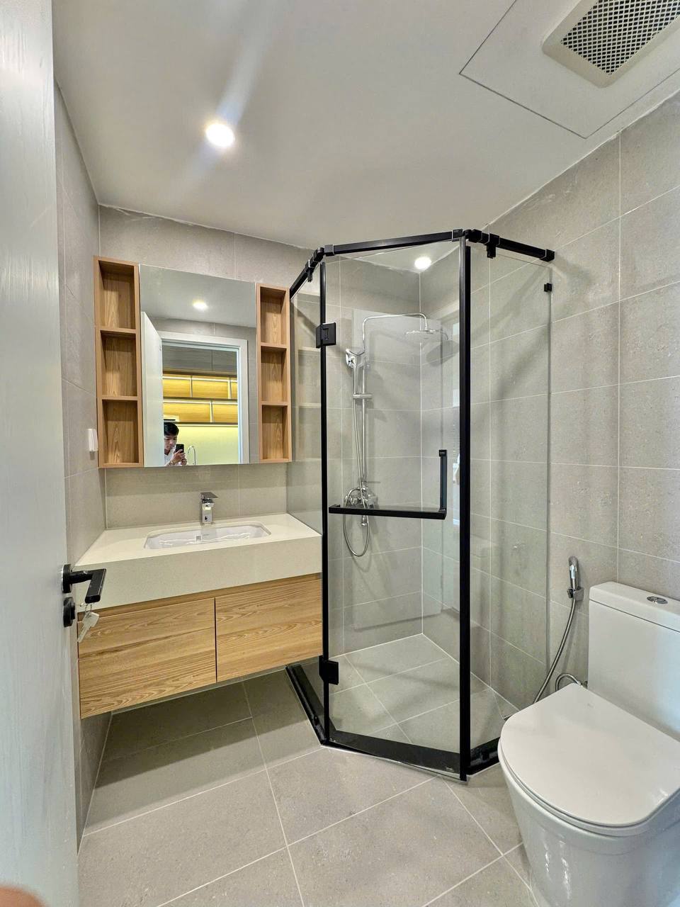 Brand-New River-View Studio at Sun Ponte Residences photo 8 of 8