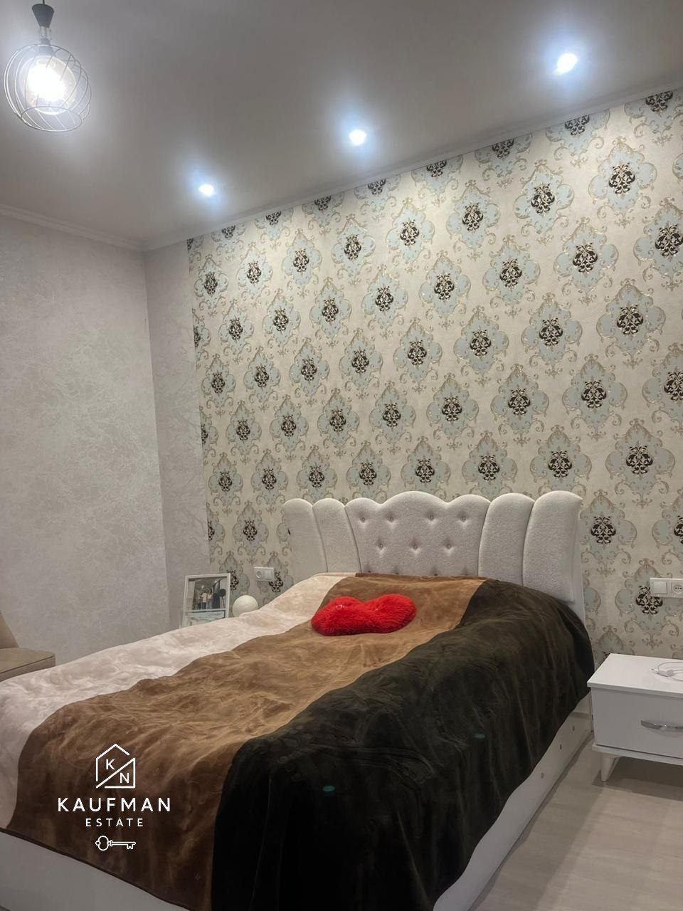 3-Bedroom House in Charnali photo 4 of 6