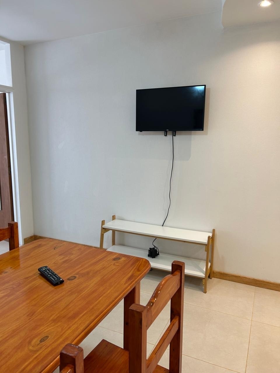 Студия с балконом в центре photo 3 of 8