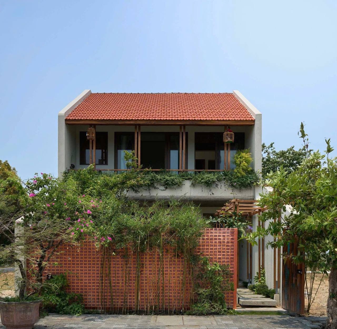 Two-Bedroom Villa in Ngu Hanh Son photo 1 of 8