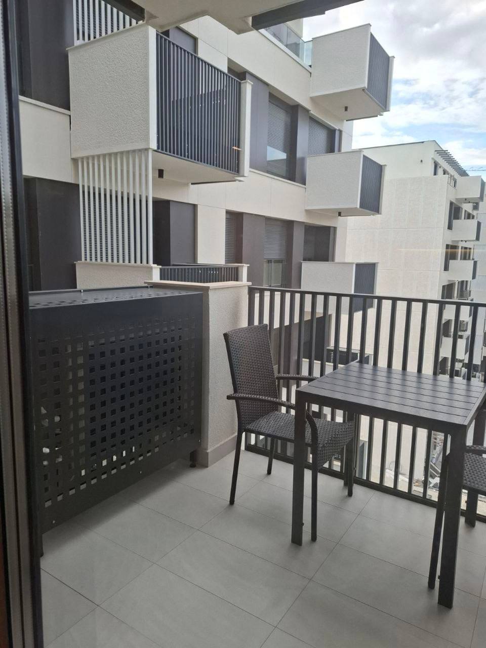 One-Bedroom Apartment in Novi Beograd photo 5 of 5