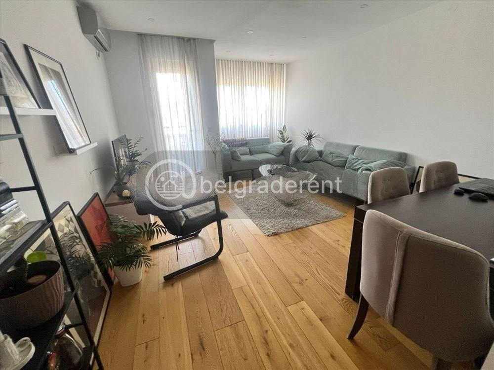 3-Room Apartment with Garage in Zvezdara photo 3 of 8