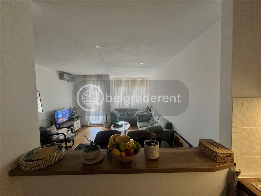 3-Room Apartment with Garage in Zvezdara photo 4 of 8