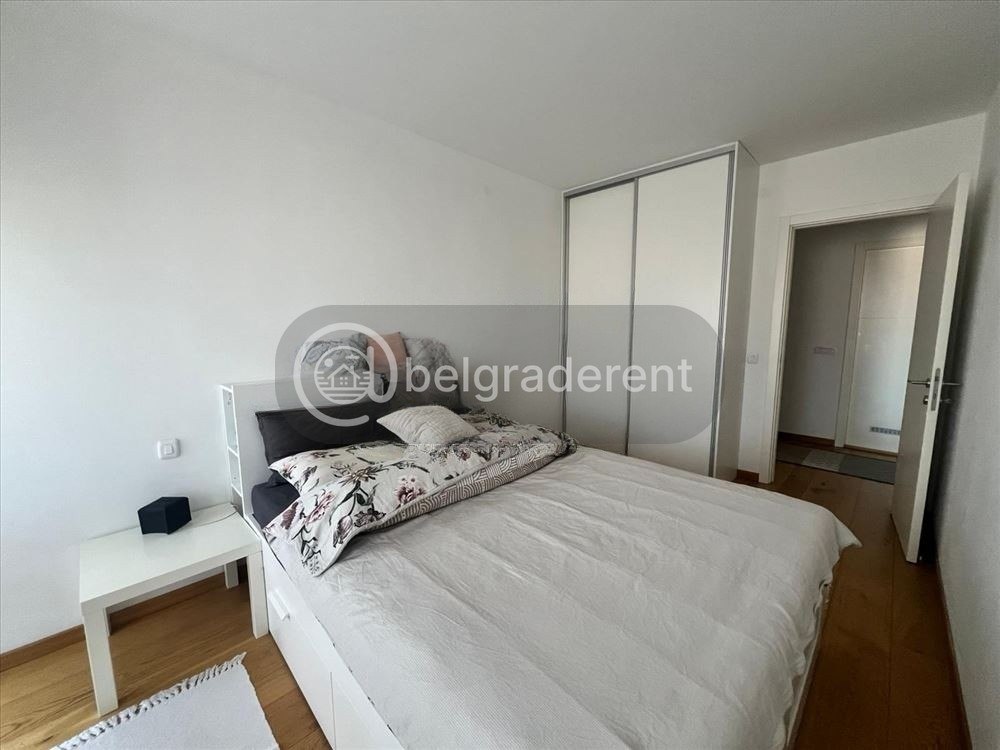 3-Room Apartment with Garage in Zvezdara photo 6 of 8