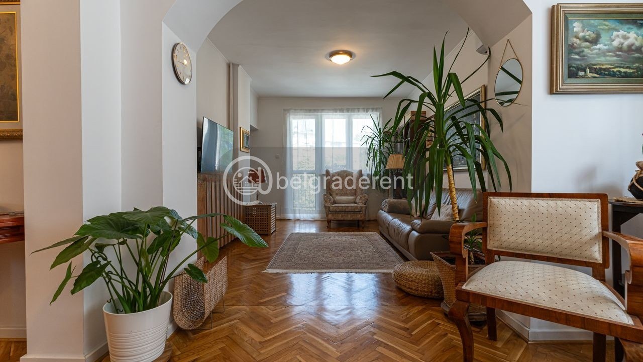 2-Bedroom Apartment in Gornji Voždovac photo 6 of 8