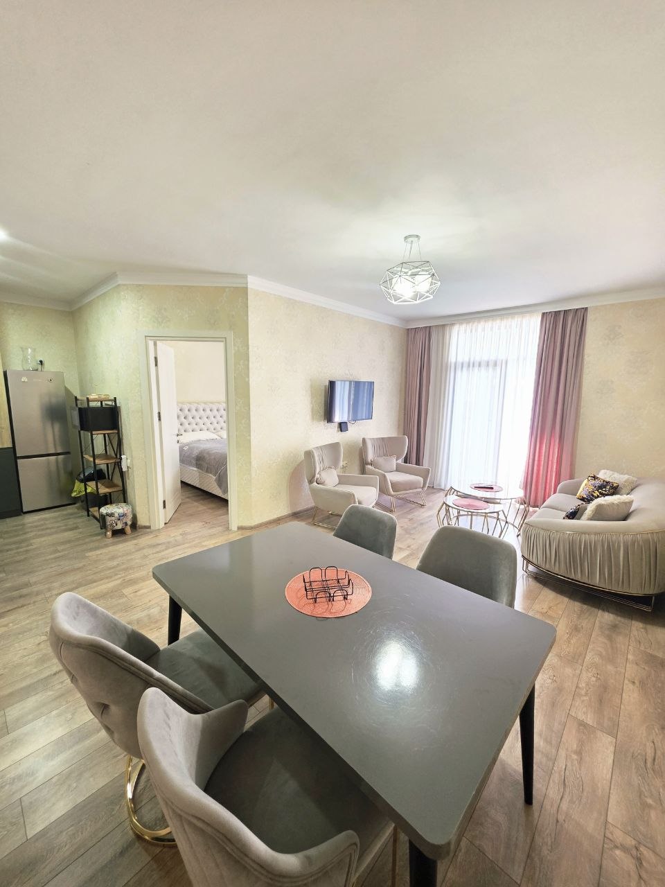 2-Bedroom Apartment on Pirosmani Street photo 1 of 6