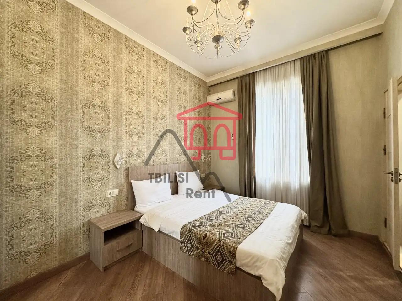 4-Bedroom Apartment on Marjanishvili Avenue photo 7 of 8