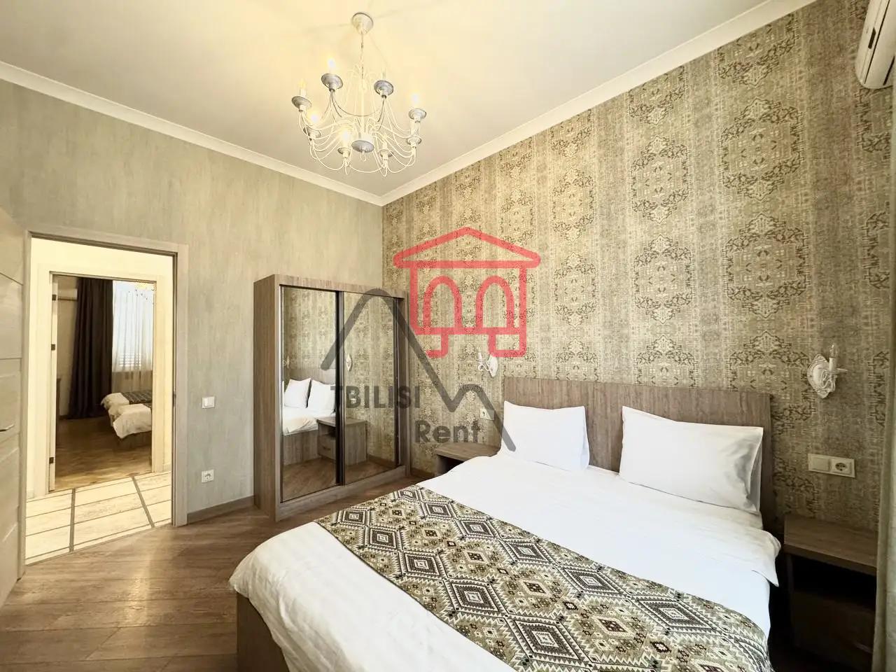 4-Bedroom Apartment on Marjanishvili Avenue photo 8 of 8