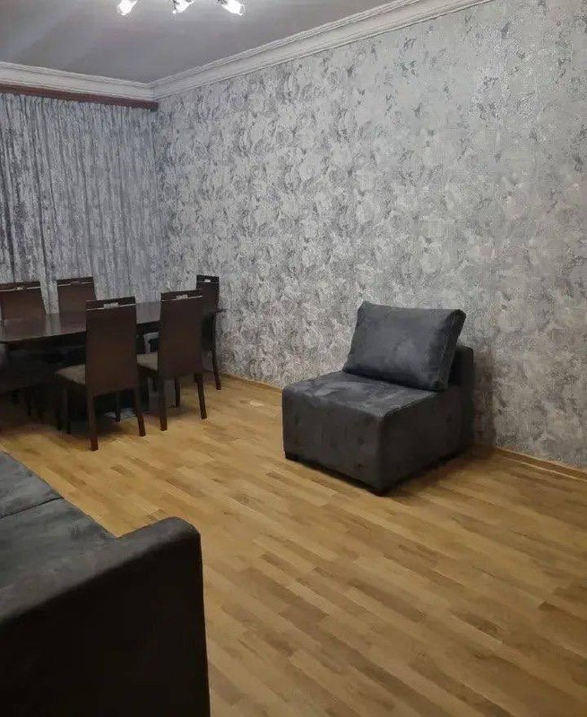 Furnished 3-Room Apartment in Achapnyak photo 2 of 7