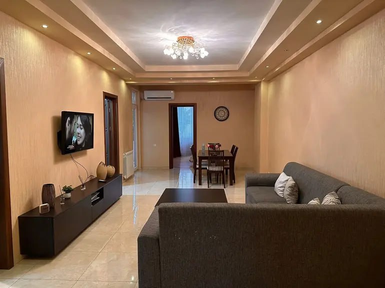 Four-Room Apartment for Rent in Didube photo 2 of 8