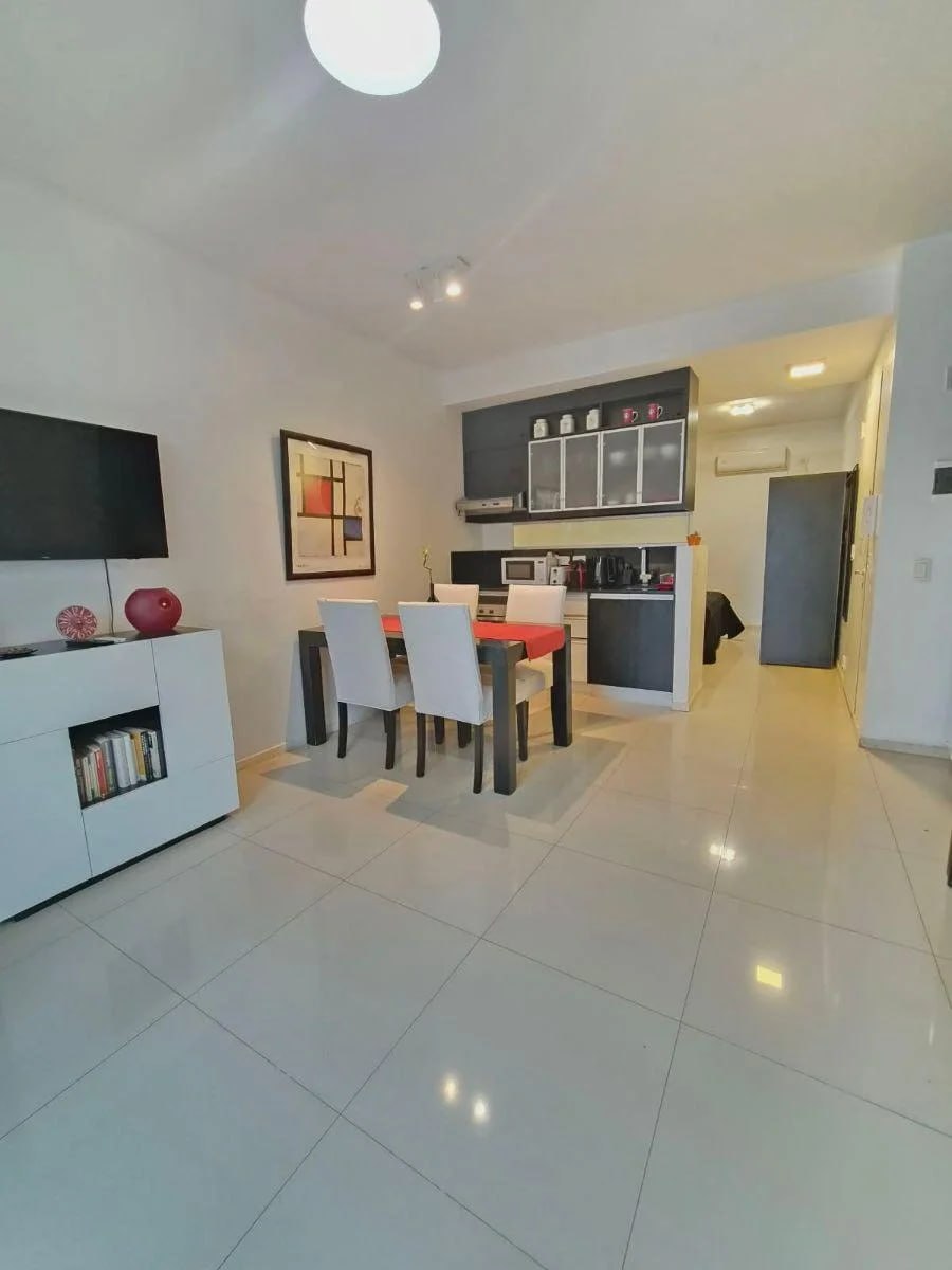Two-Room Apartment in Palermo photo 1 of 8
