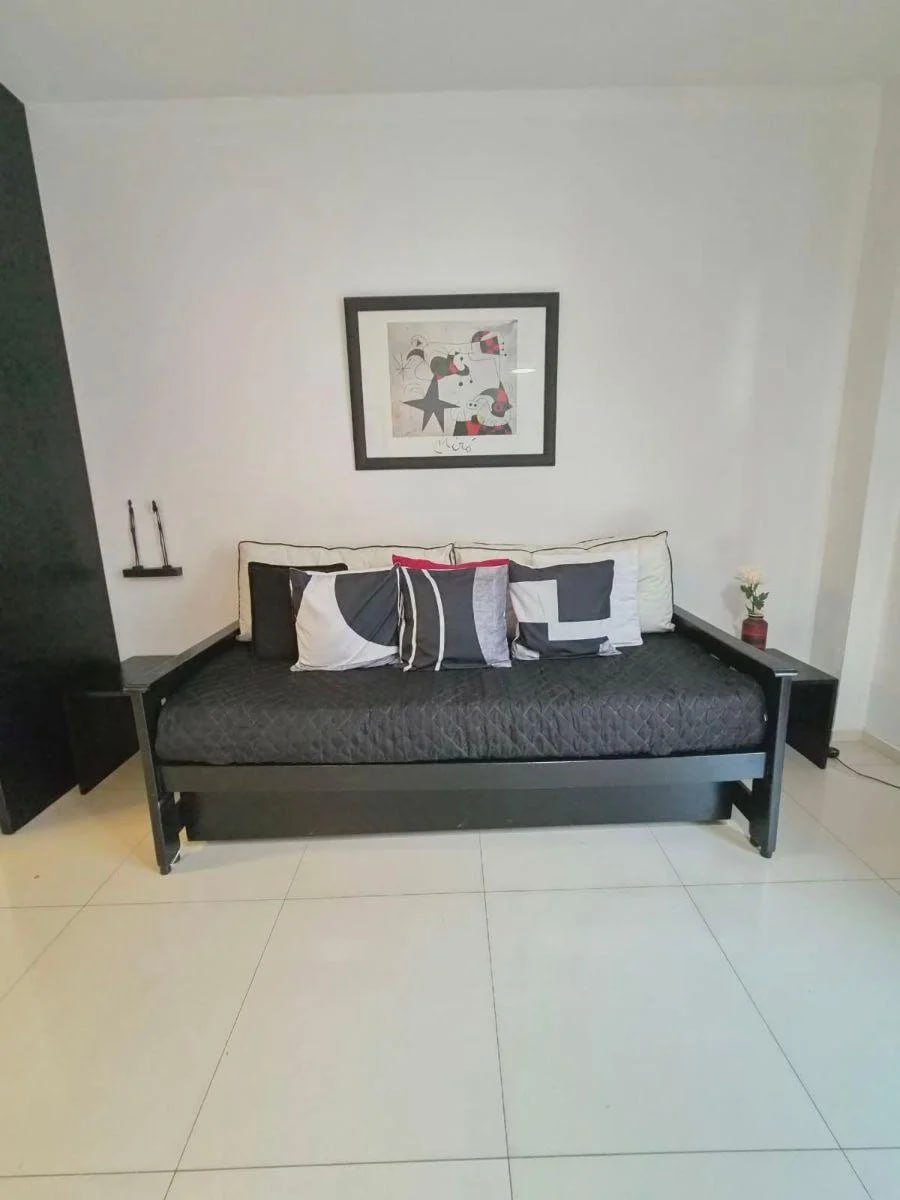 Two-Room Apartment in Palermo photo 4 of 8