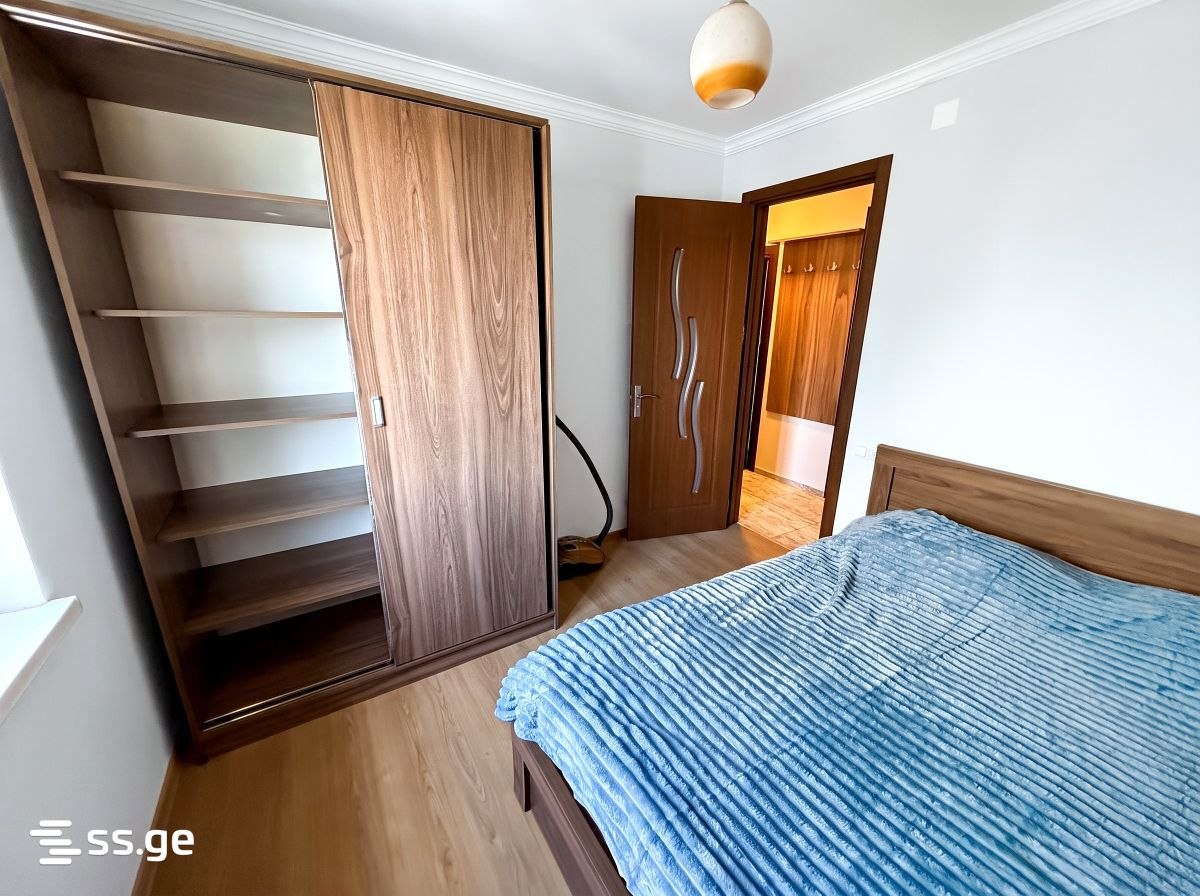 1-Bedroom Apartment Near the Sea photo 2 of 8