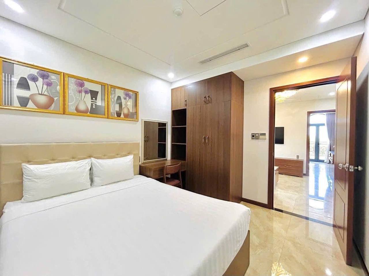 2-Bedroom Ocean-View Apartment in Son Tra photo 5 of 8