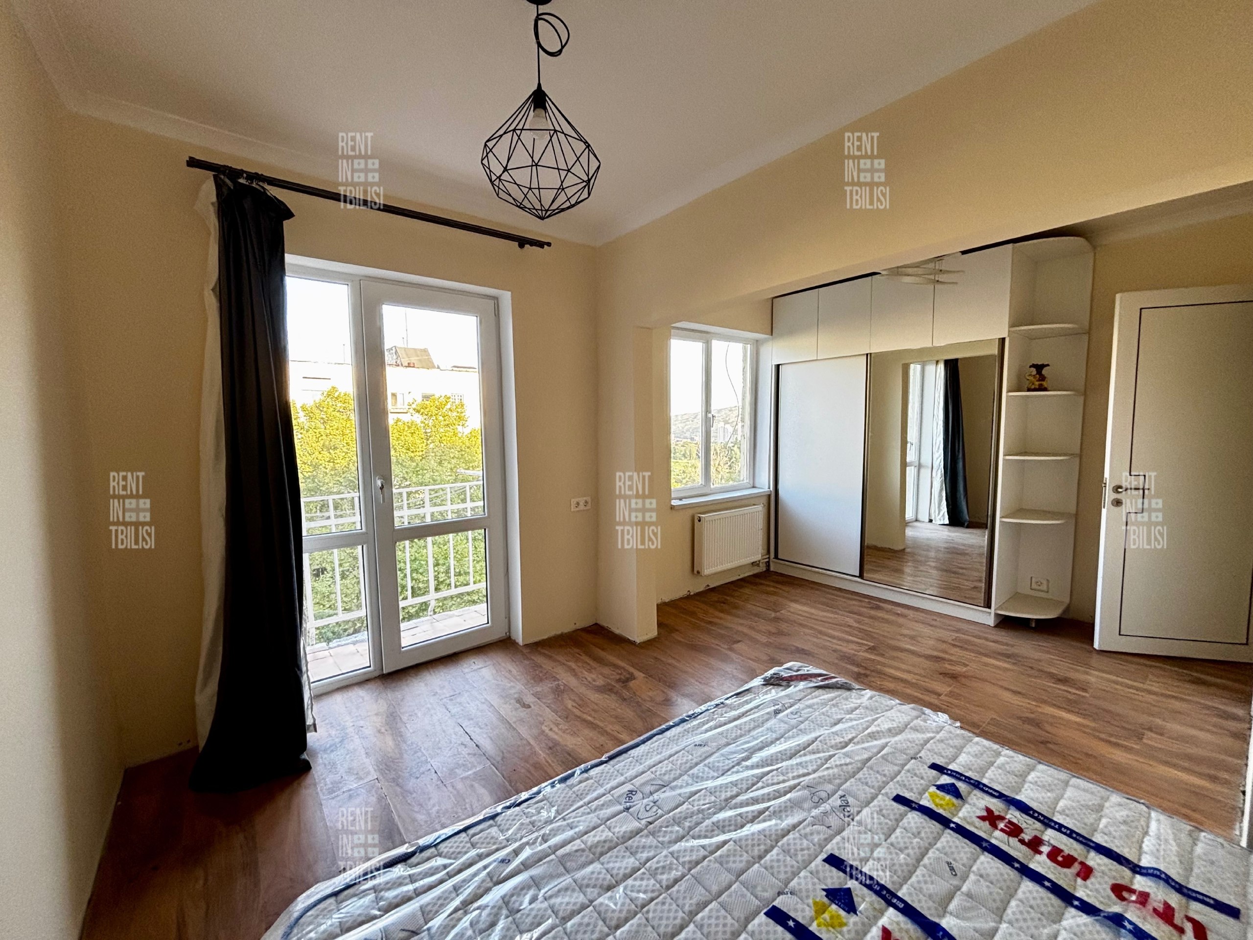 2-Bedroom Apartment in Isani photo 1 of 8